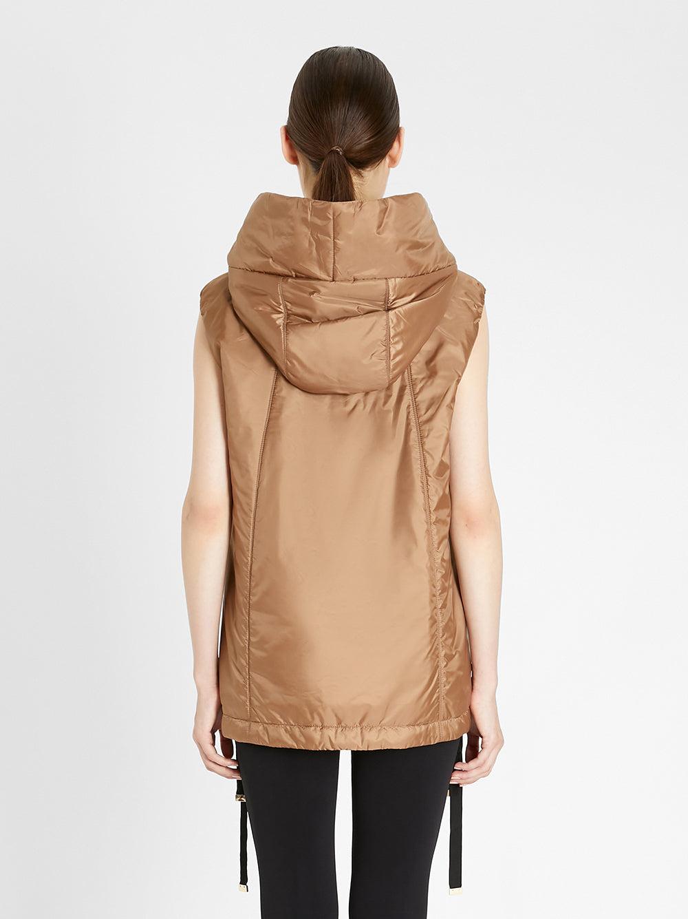 Max Mara Waterproof technical canvas vest Prezzo di fabbrica