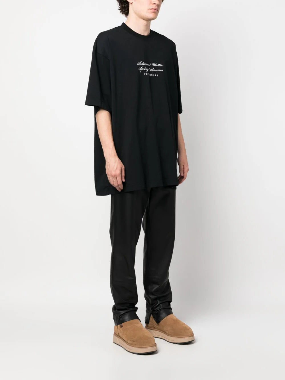 VETEMENTS 4 seasons logo t-shirt Black Friday Prezzi