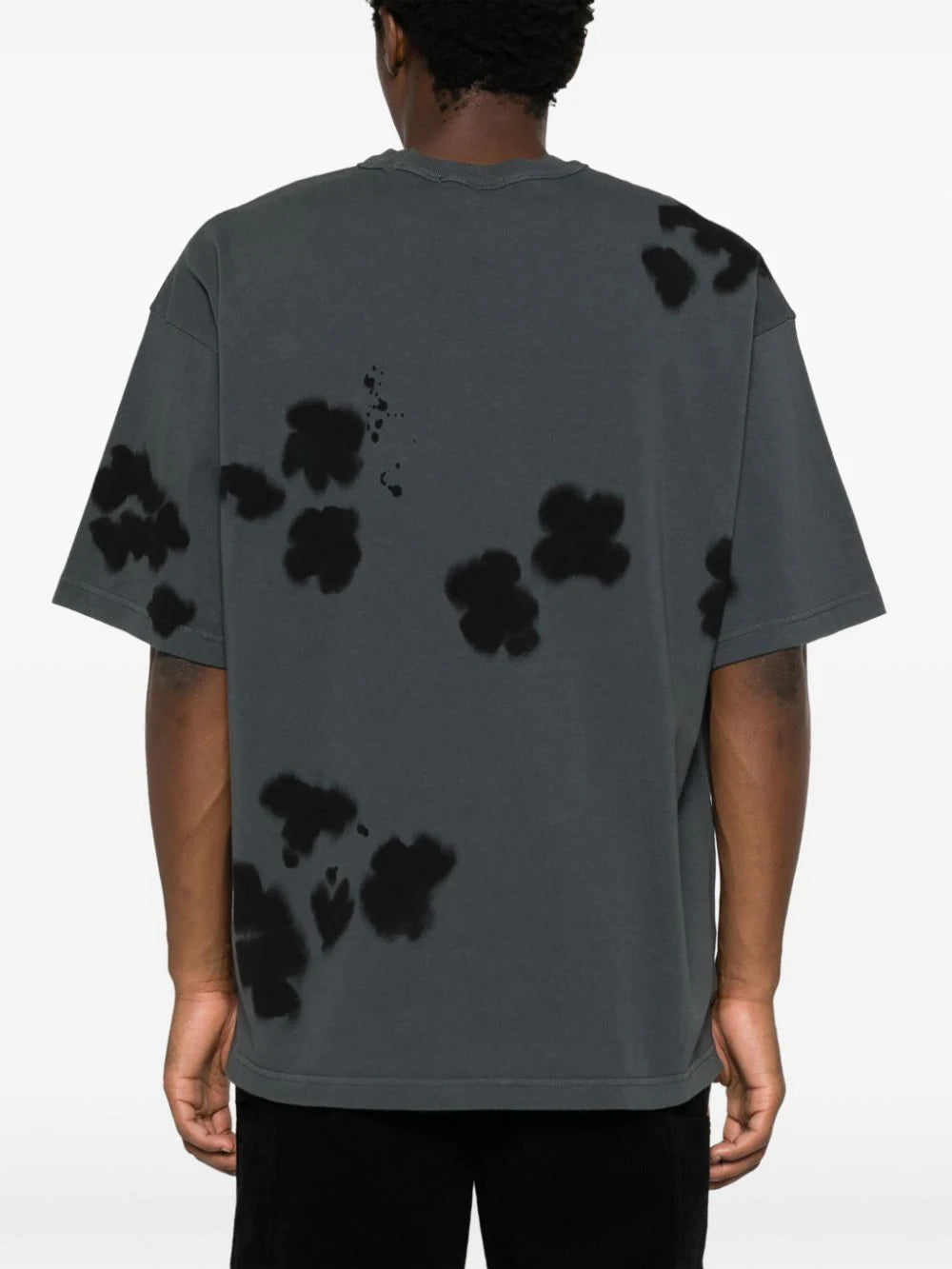 STONE ISLAND 215e3 hand colouring and garment dyeing on cotton jersey Latest stili