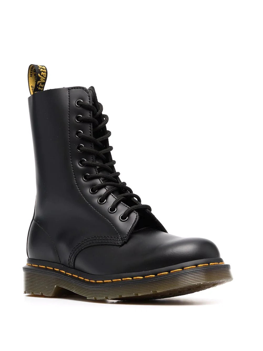Dr.Martens 1490 boots In Linea