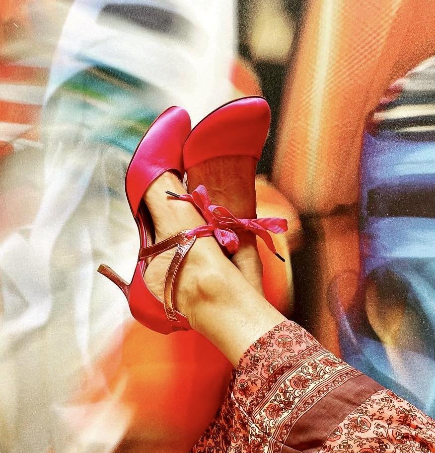 Rose'S Roses Carmen Fuxia Saldi
