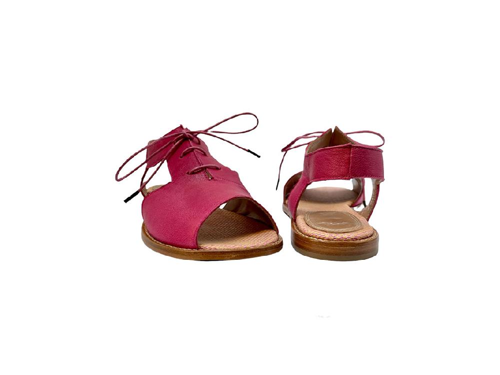 Rose'S Roses Rhonda Flat In Linea