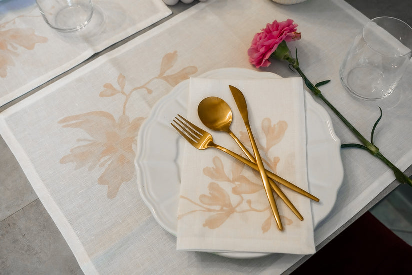 Sans Tabù Tovagliette Americane in lino grezzo & 2 tovaglioli - Peach Blossom Sottocosto