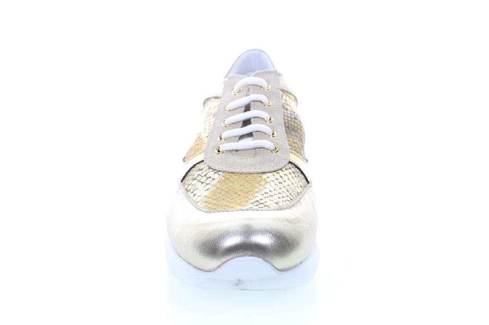 Soffice Sogno Sneaker in pelle con lacci Offerta