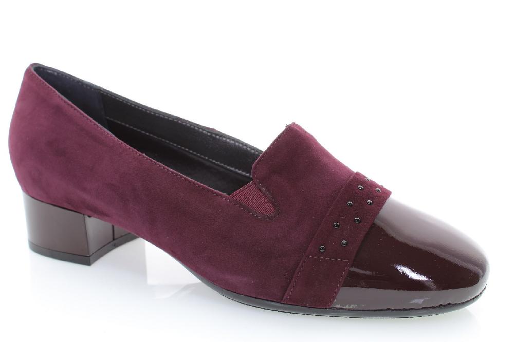 Soffice Sogno Scarpa in pelle con borchie Outlet