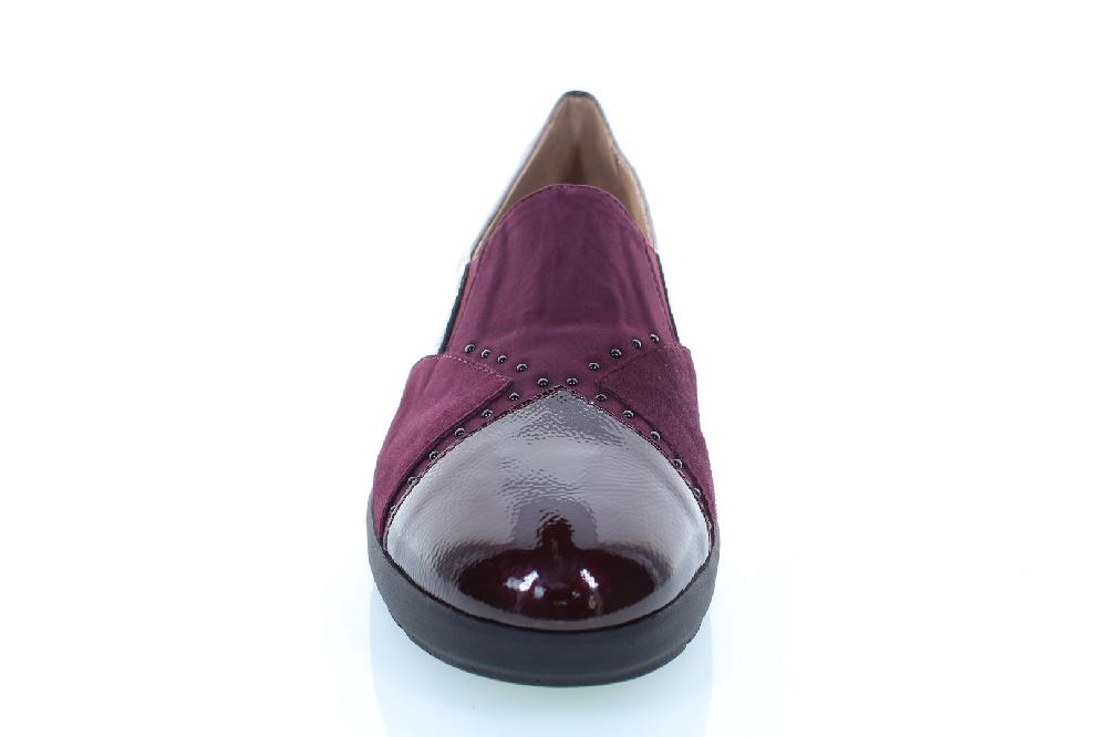 Soffice Sogno Slip on in pelle con borchiette Only for today