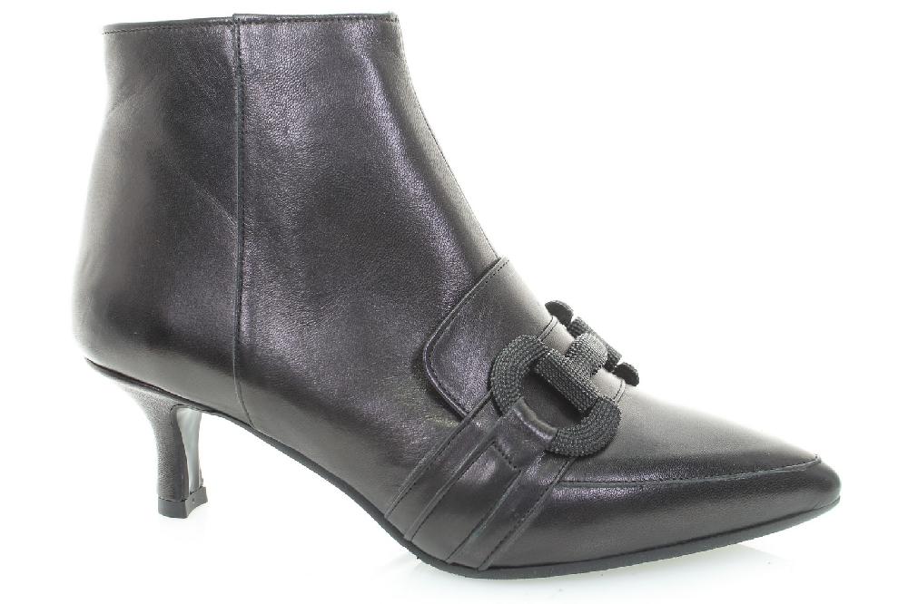 Soffice Sogno Stivaletto in pelle con accessorio 2025