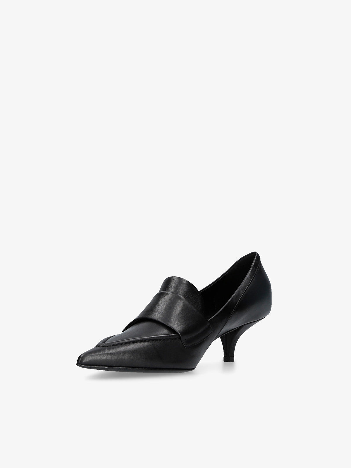 Strategia ANN DÉCOLLETÉ CON TAGLIO A MOCASSINO Latest fashion