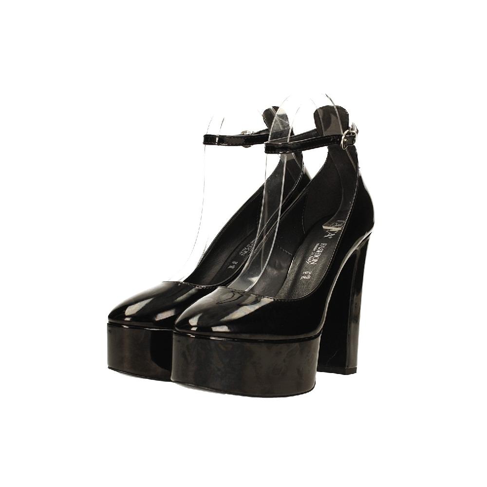 Tata Italia Décolleté platform in vernice. Made in Italy. Tacco alto 13.5cm Nuovo