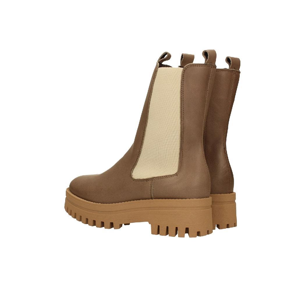 Tata Italia Stivaletti in vera pelle con dettagli chiari a contrasto. Tacco alto 4.5cm Saldi