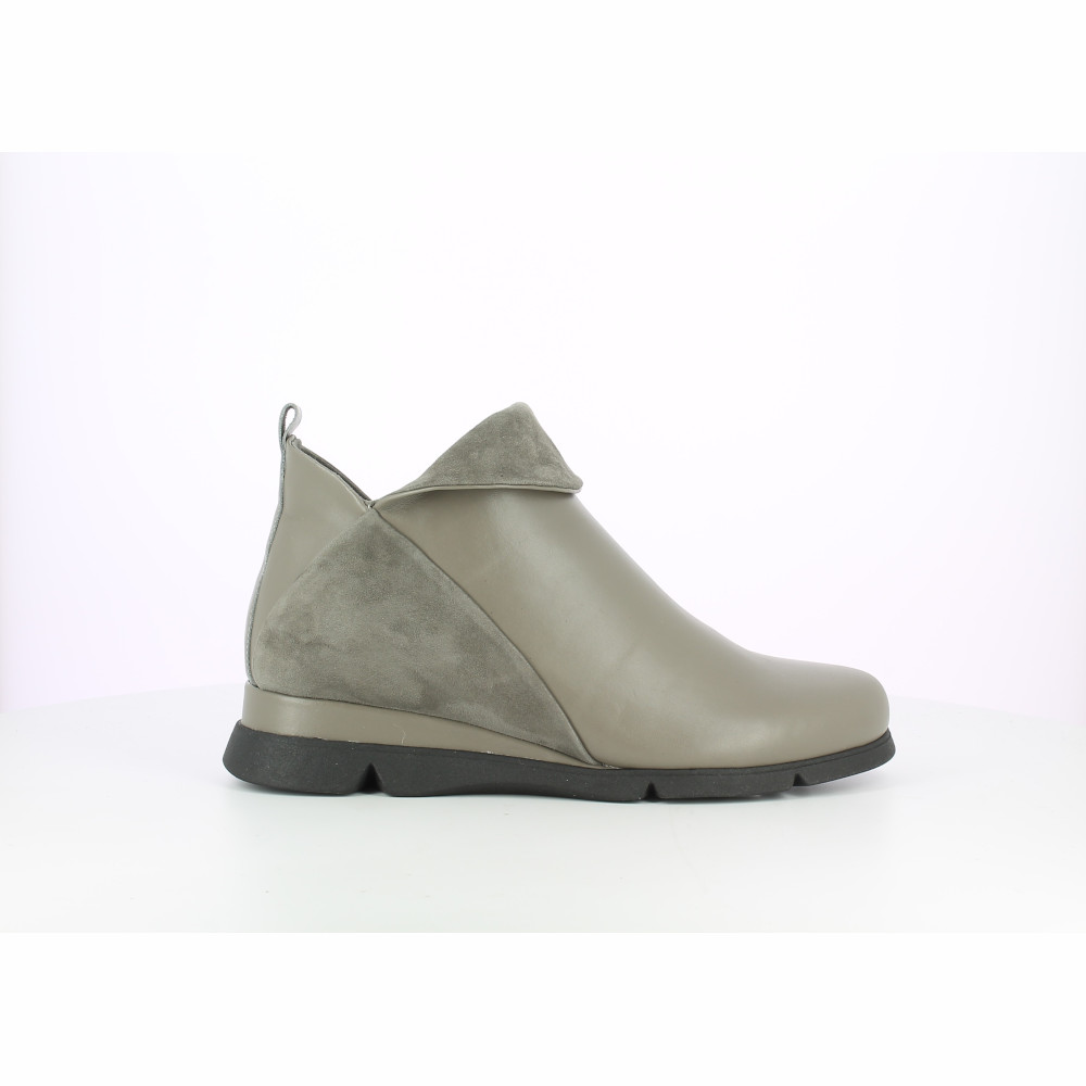 The Flexx MILVA-SOFTY/CAMOSCIO Fino al 50% di sconto