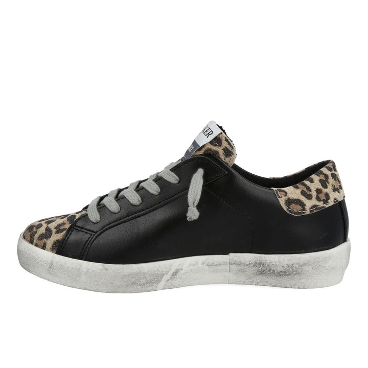 Uma Parker SuperMoon Gold Leopard 2025
