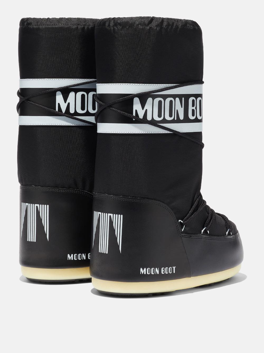 Moon Boot ICON NERO IN NYLON In Saldo